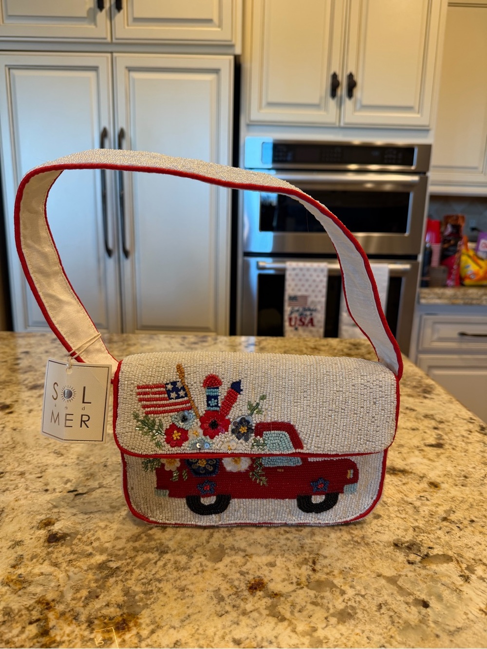 Sol & Mer Women's Patriotic Cream Shoulder Bag